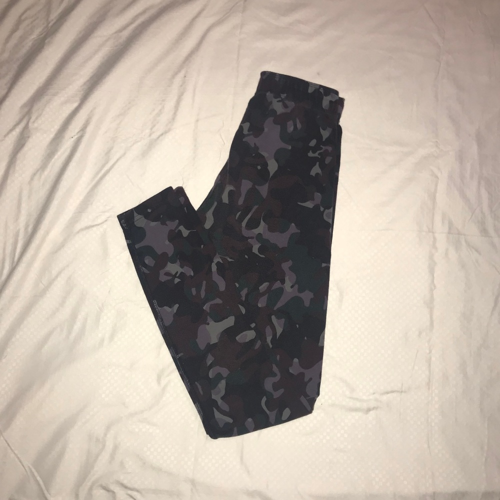 Nike Camo Leggings